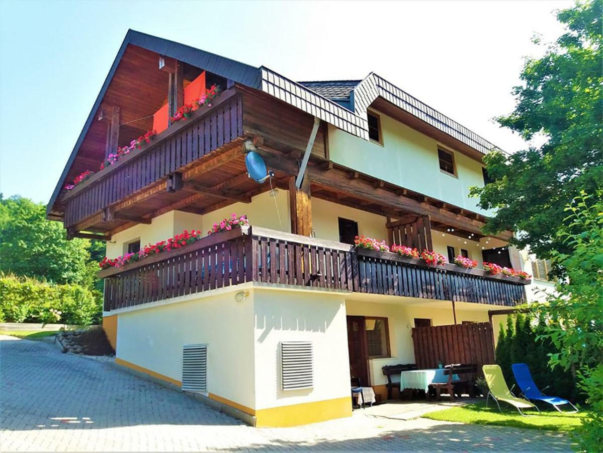 Haus Taekema Appartments Glanegg  Екстер'єр фото