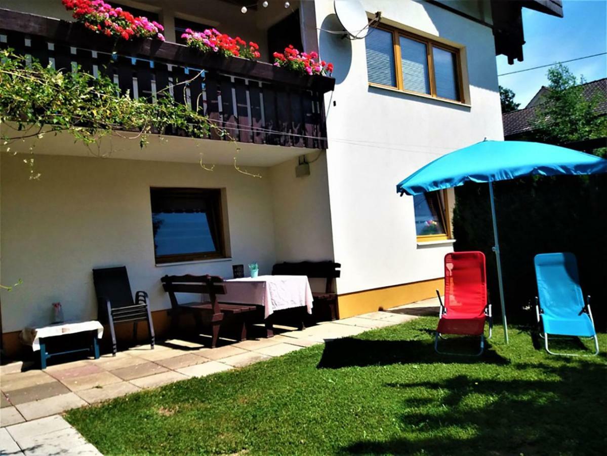 Haus Taekema Appartments Glanegg  Екстер'єр фото